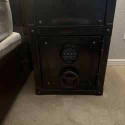 End Table Safe 