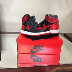  Size 5.5 Jordan 1 Retro High OG
