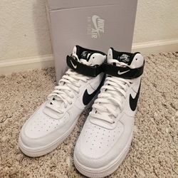 Rare Out Of Stock Nike Air Force 1 White/Black High Top Sneakers US 11