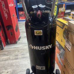 20 Gal 200 Psi Husky Compressor 