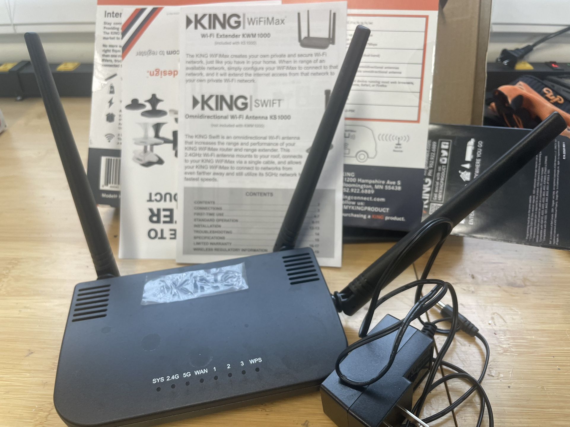King WiFiMax Router/Range Extender