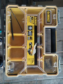 DeWalt removable bins 17 1/2" x 14" X4 1/2"