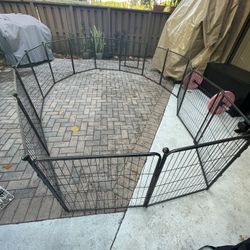 Heavy duty folding indoor, outdoor anti rust dog gate 16 panels 32 inch