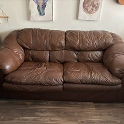 BROWN LEATHER COUCH WITH A LOUNGE CHAIR TO MATCH (great Deal) 