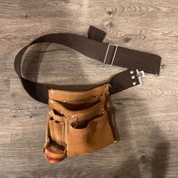 Jural CL-5 Tool Belt. Leather 