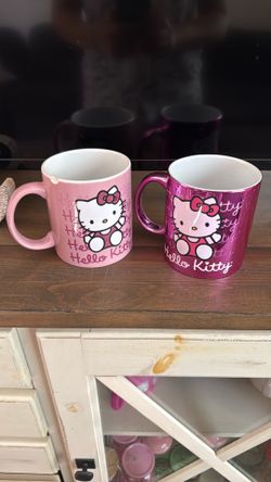 Hello kitty mugs
