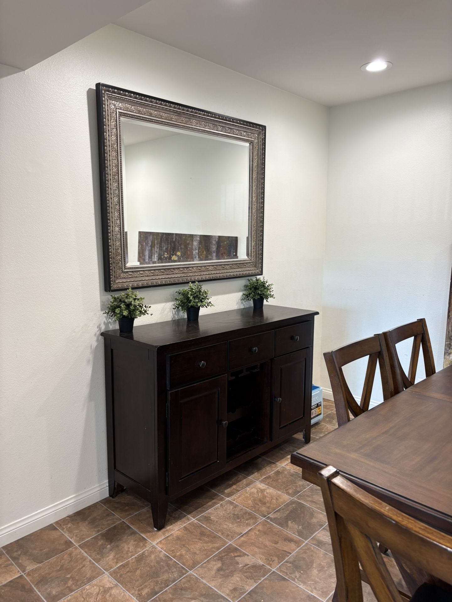 Buffet With Mirror