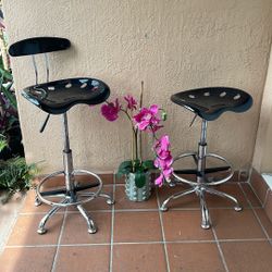 (2) Lacquer Black Stools fancy $25 Pair