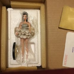 The Danbury Mint The Classic Barbie Figurine Collection ‘Ballerina’ 9 Of 12 With COA