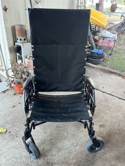 Plus size wheelchair