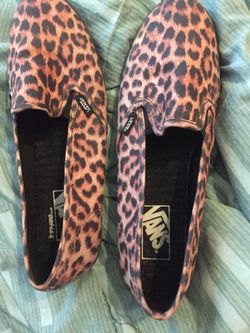 Women’s vans slip on size 9