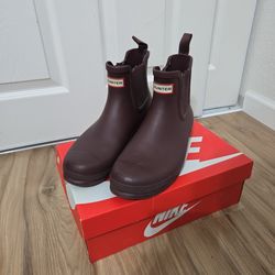 Dark Red Chelsea Hunter Boots Size11