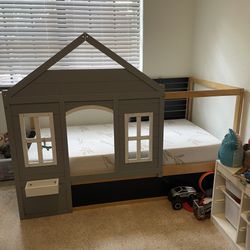 Twin Size House Shaped Canopy Bed Wood Kids' Beds with Blackboard and Little Shelf
