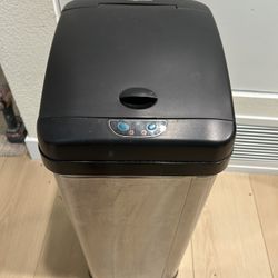 iTouchless Sensor Kitchen Trash Can with AbsorbX Odor Filter 13 Gallon Silver Stainless Steel
