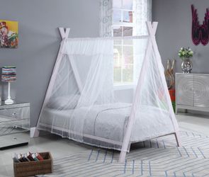Tent bed, Twin size! Super cute Xmas gift! Only $199! Brand New!