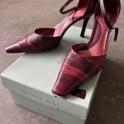 Gianni Bini Red Heels
