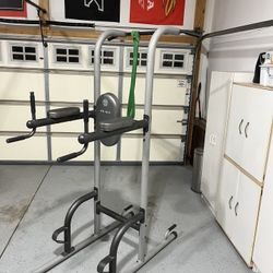 Pull Up, Dip,  Reverse Abs Stand