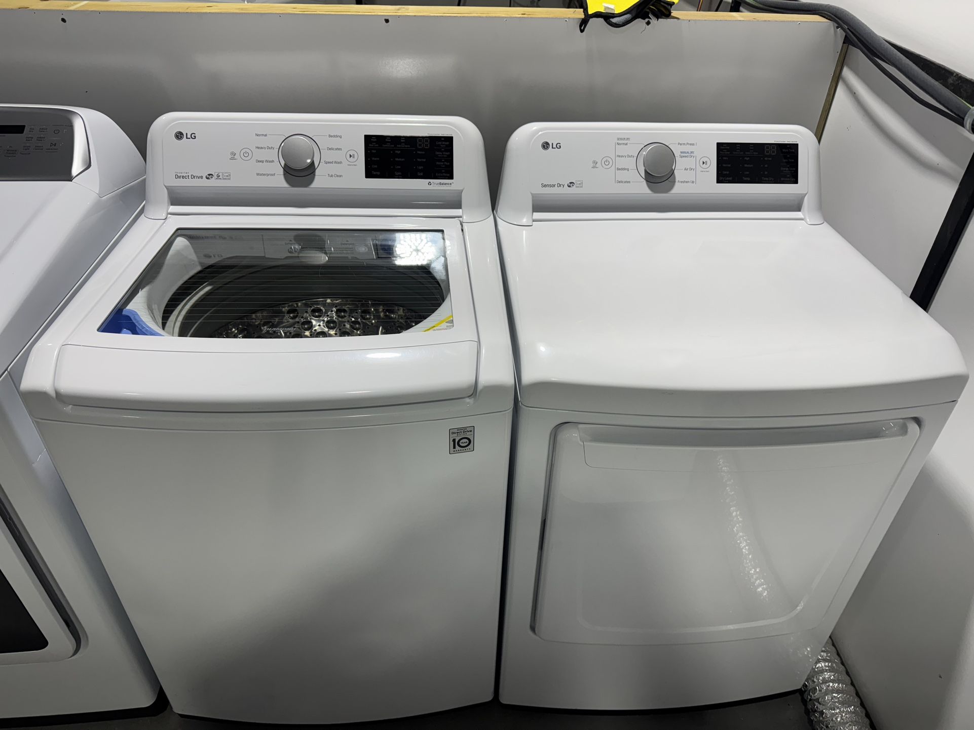 LG Washer And Dryer Set 
