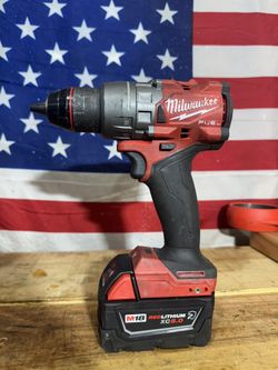 Milwaukee M-18 Drill Driver Model #2903-20 PERFECT condition! Please Read Details…