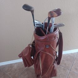 Golf Cubs With  Bag And Club Covers