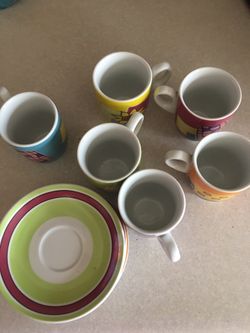 Set(6 Mini Cups 5 Plates)