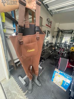 Cabela’s full body 200g 3m fishing waders