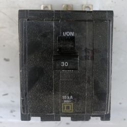 30 Amp Breaker