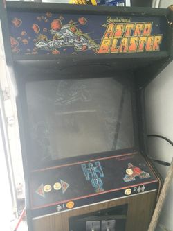 Retro Astro blaster game
