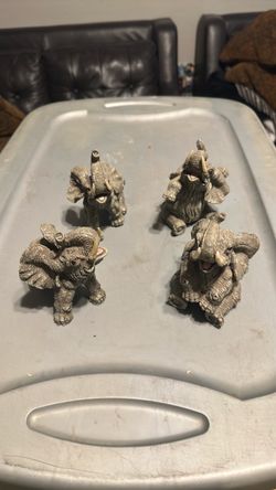 Set of 4 Small Elephant Figurines