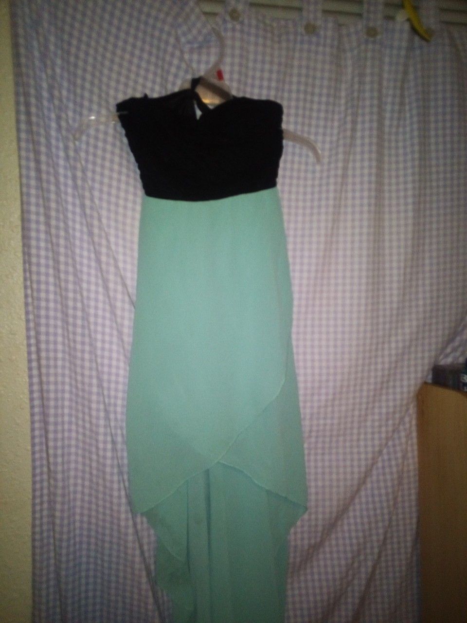Size small