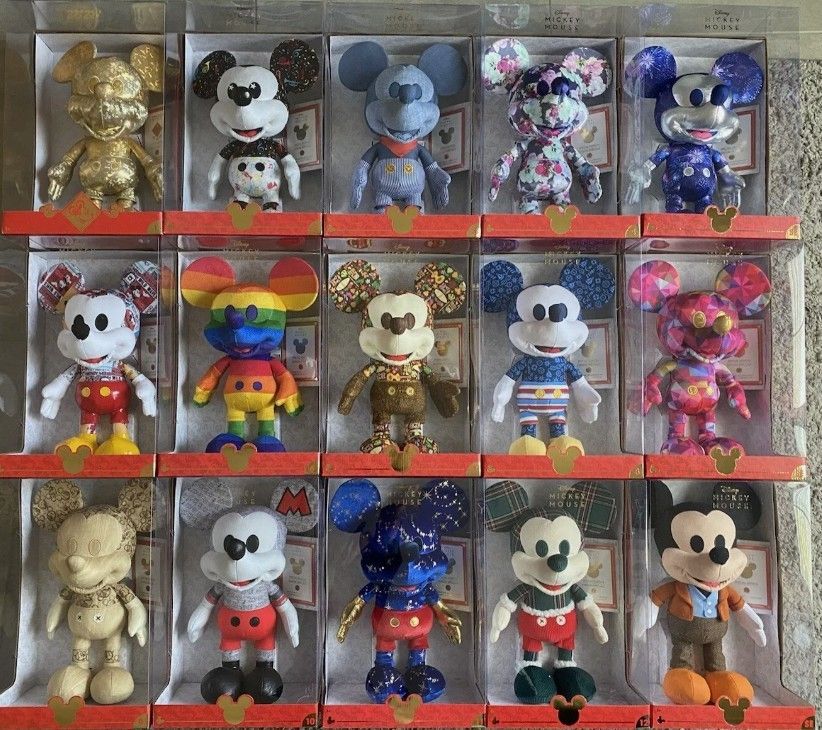 2020 Mickey Year Of The Mouse Plush Full Set - 15