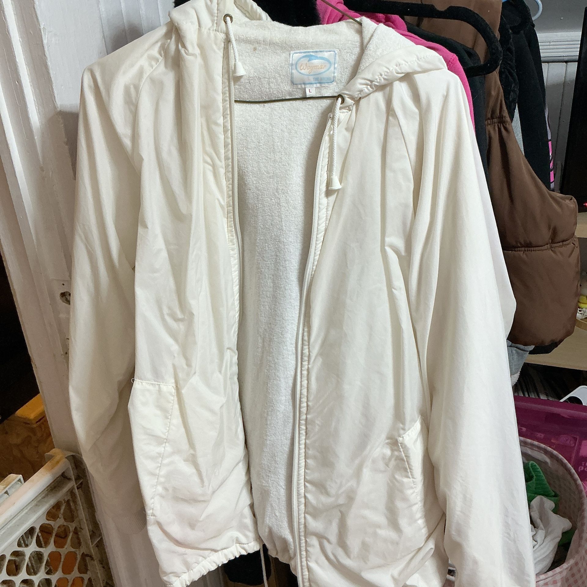 waymar white windbreaker large