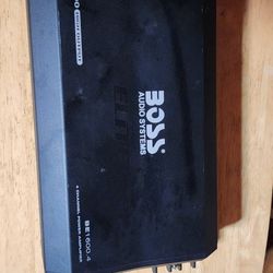 BOSS Audio Systems BE1600.4 – 4 Channel Amplifier