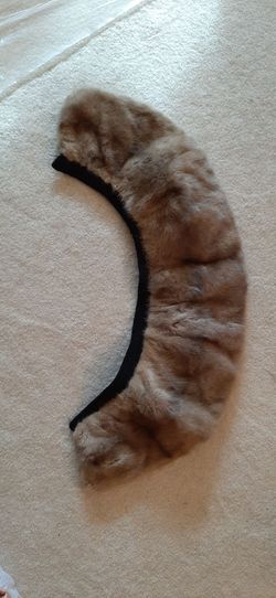 Vintage Mink Fur Collar. Soft Brown