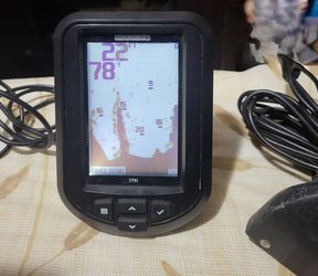 Humminbird PiranhaMax-176i FishFinder