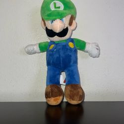 2018 Super Mario 12” Luigi Plush Nintendo