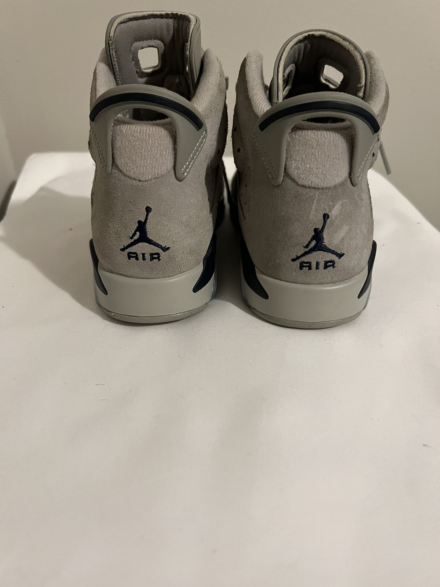 Size 4.5 Jordan 6 Retro Mid Georgetown