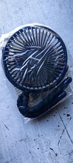 🌬️ Stay Cool Anywhere! Versatile D17 Flexible Battery Fan 🔋