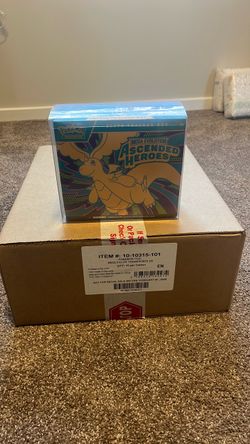 Ascended hero’s ETB case