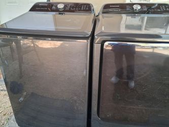 Samsung washer and dryer set great working condition and nice conditions asking 350 or best offer can deliver and install for small fee