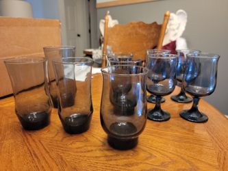 VINTAGE LIBBEY DURATUFF COBALT BLUE GLASSES/STEMWARE SET $10 