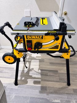 🔥Dewalt Job site table saw 10 in🔥