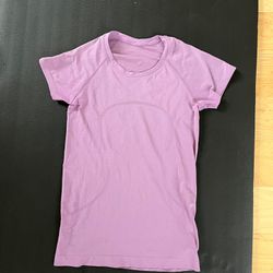 Swiftly Tech Short-Sleeve Shirt 2.0 - Resale