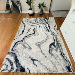 Origin 21 6’3” x 8’4” Abstract Blue Shag Area Rug – Excellent Condition 