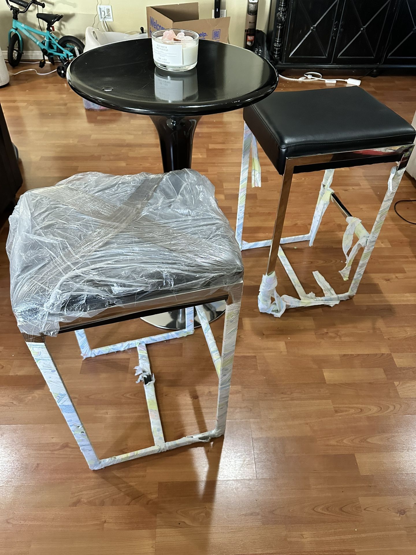 Bar Stool And Table Set