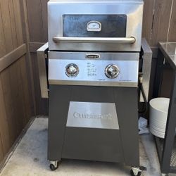 Cuisinart 2 burner Gas Grill (Free For pickup)