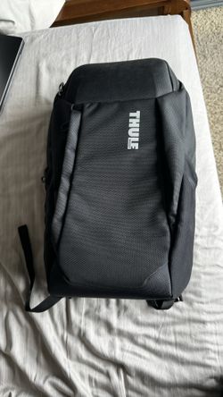 Like New Thule Accent 20L Laptop Backpack