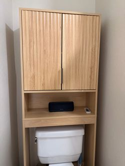 Bathroom cabinet