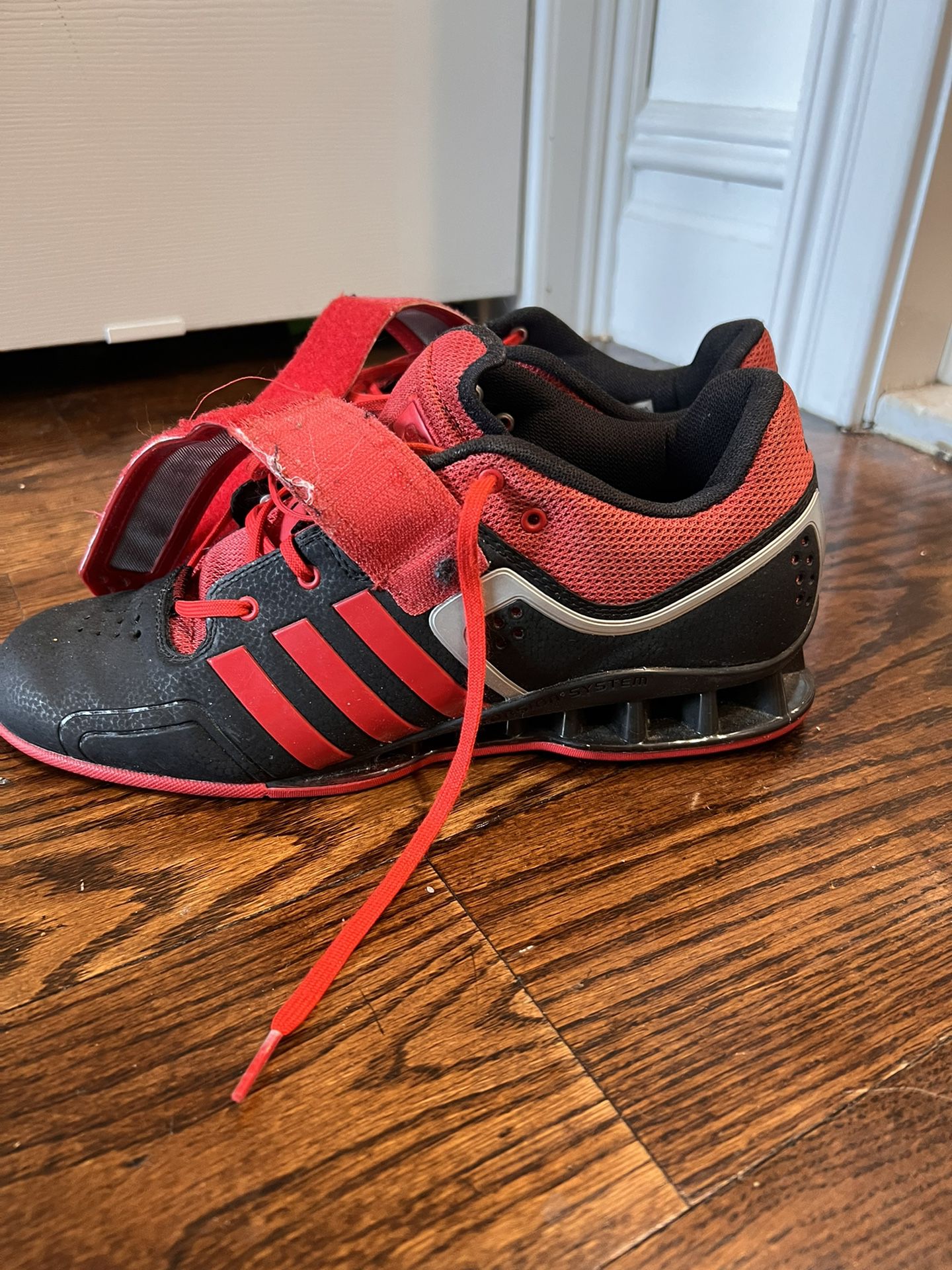 Retentie munitie woensdag Adidas Adipower Weightlifting Shoes 10.5 for Sale in New York, NY - OfferUp