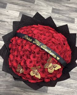 100 Red Roses 
